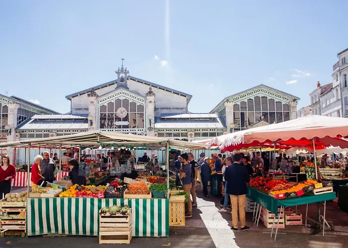 Hypercentre Proche Vieux Marché * La Rochelle (Charente-Maritime)